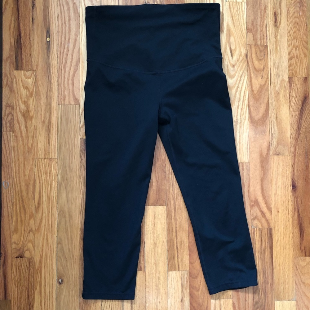Gap Fit Cropped Maternity Active Leggings